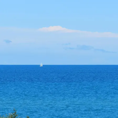 Paese Di Mare *